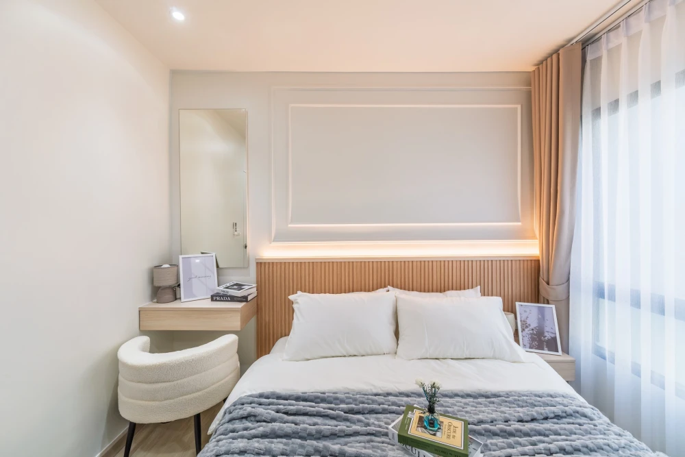 Urgent sale! I Condo Sukhumvit 105, fully furnished and ready to move in. Just bring your belongings! Don't miss out!