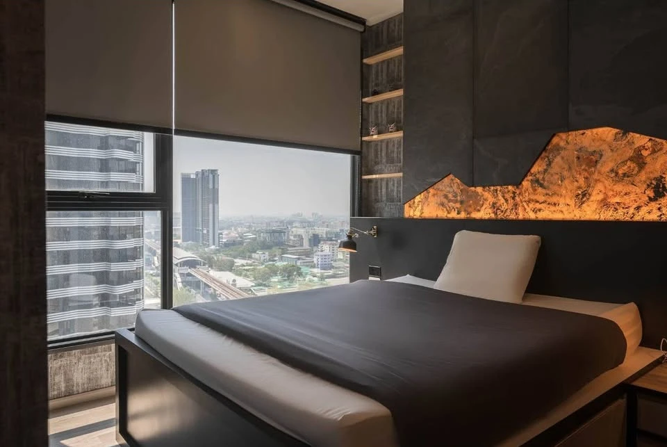 Urgent sale! Ideo Mobi Sukhumvit East Point, fully furnished and equipped with appliances, ready to move in immediately. Buy now!