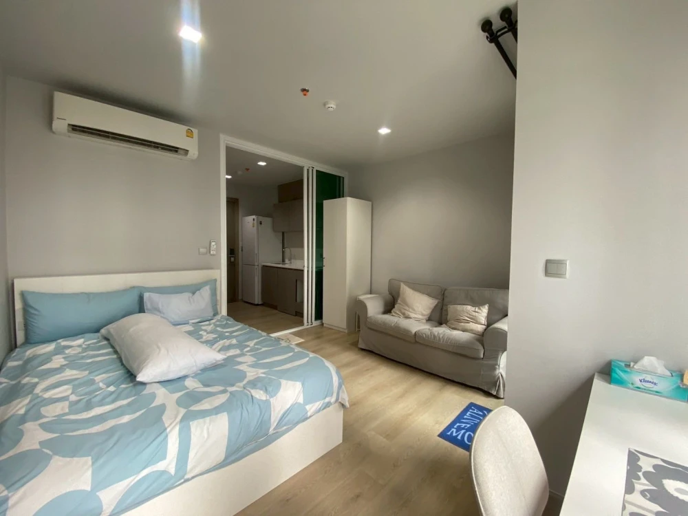 Urgent sale! Life Asoke - Rama 9, ready to move in, fully furnished, great price, come reserve now, don't miss out!