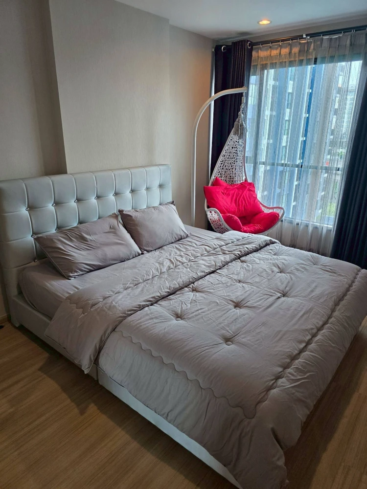 Urgent sale! The Base Rama 9 - Ramkhamhaeng. Ready-to-move-in units with complete amenities. Book yours today!