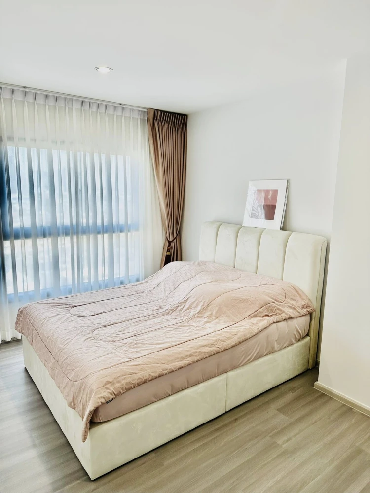 Urgent sale! The Parkland Charan–Pinklao, corner unit, quiet, spacious living area. Book now, don't miss out!
