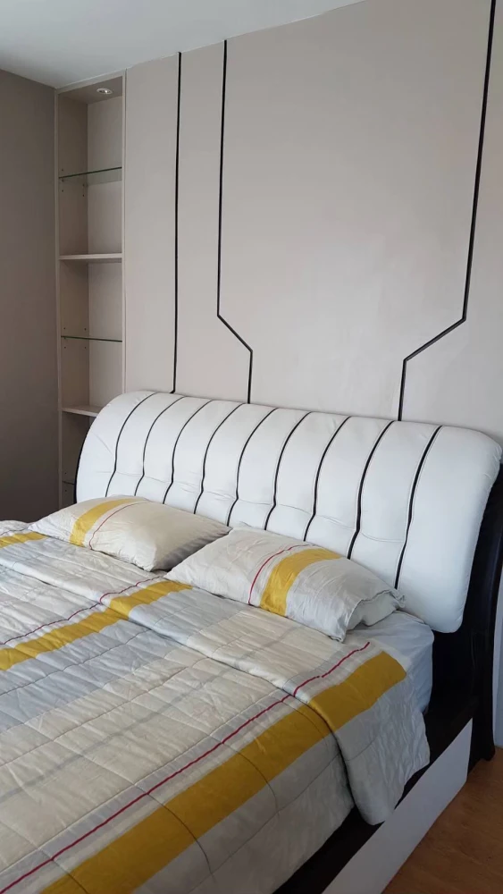 Urgent sale: The Parkland Grand Asoke-Phetchaburi, spacious room, lots of usable space, good price, book now, don't miss out.