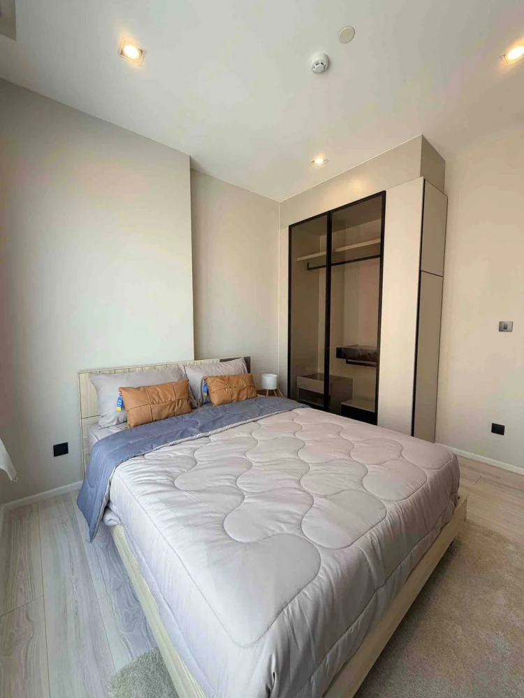 Urgent sale! The Room Phayathai luxury condo, ready to move in, with all amenities. Book yours today! Don't miss out!