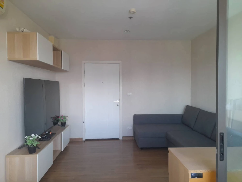 Urgent sale! The Tree RIO Bang-Aor Station, ready-to-move-in unit with complete amenities. Great price! Book now, don't miss out!