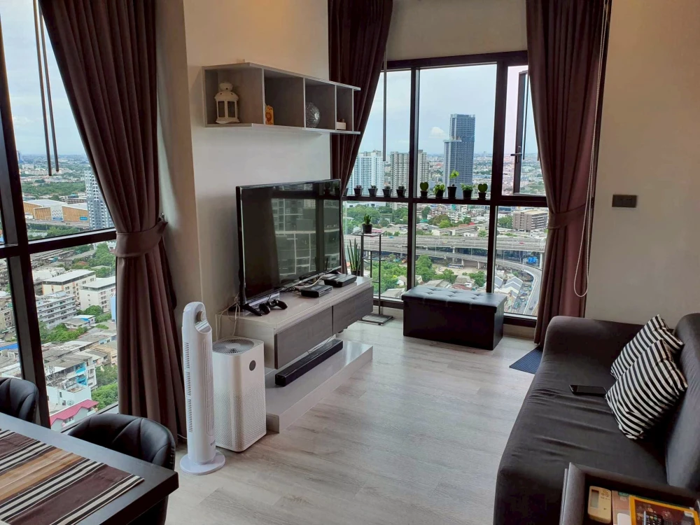 Urgent sale, WYNE Sukhumvit, corner room, 29th floor, Panorama view, full facilities, reserve now.