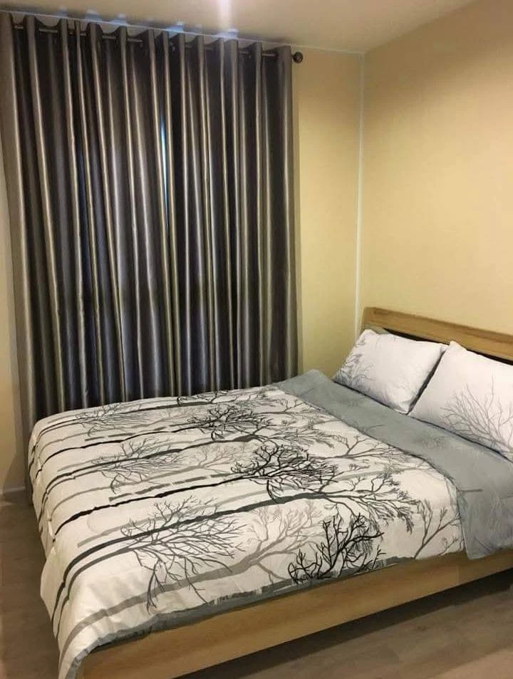 For sale Plum Condo Central Station Phase 2, ready to move in, 24th floor, high view, great price, buy now, don't wait.