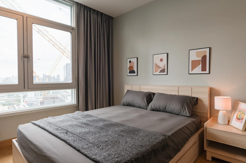 For sale/rent: Centric Scene Sukhumvit 64 condo. Beautiful, spacious, and airy view. Buy/reserve now!!