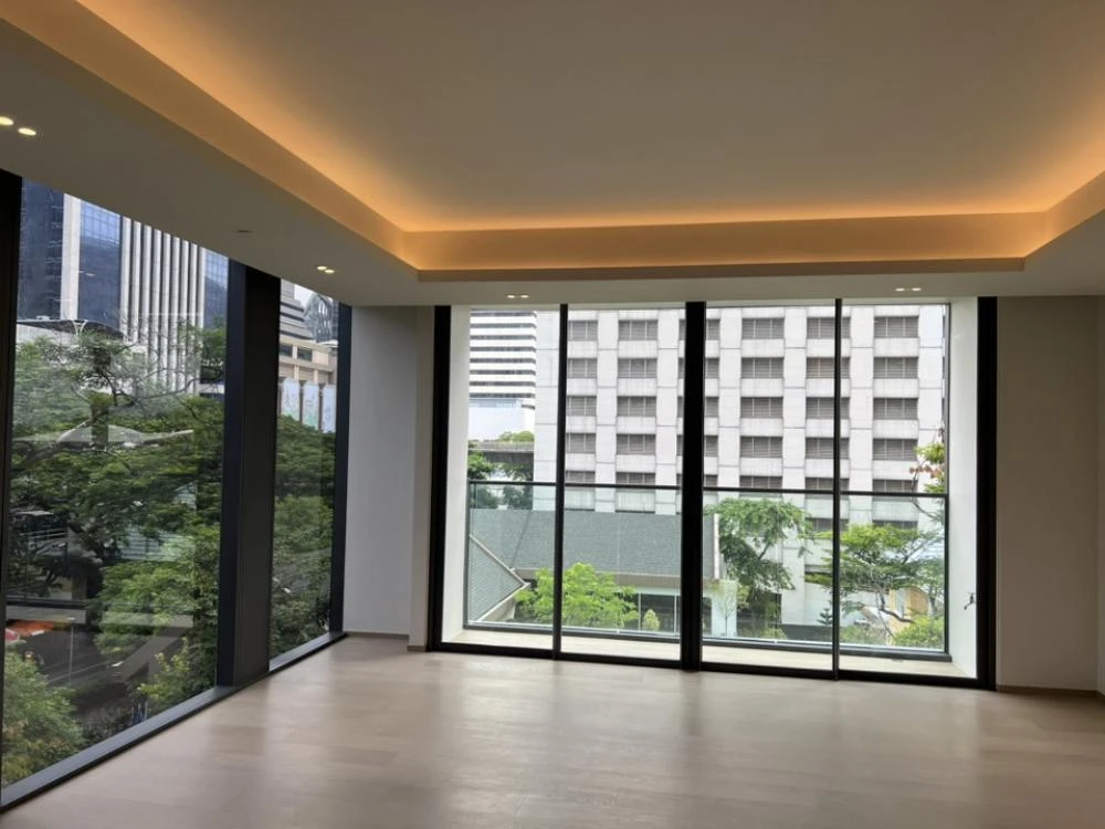 For Sale/Rent!! Tonson One Residence 2 bedrooms (11/9) Empty room, spacious area, very comfortable, book now, don't miss out.