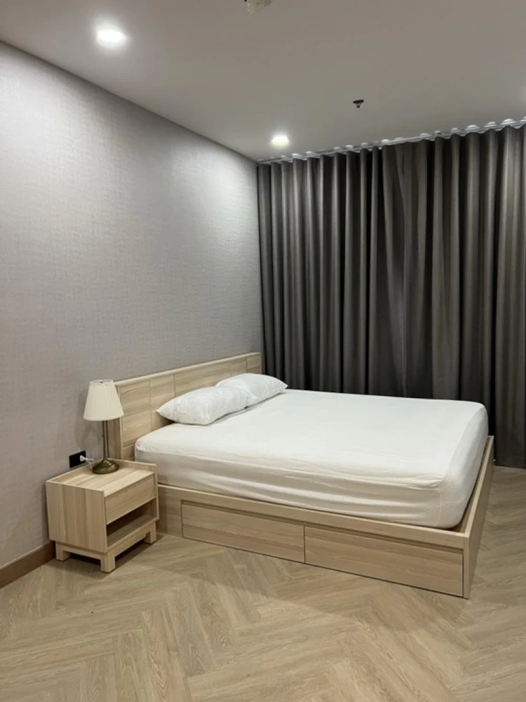 For sale/rent Supalai Loft, Fai Chai Intersection, 2Bed/2Bath, fixed parking, 22nd floor, high floor, open city view, don't miss it!