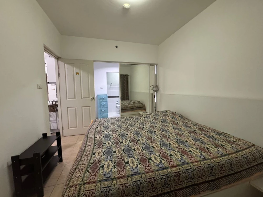 Condo for sale/rent A Space Hideaway Asoke-Ratchada, ready to move in, spacious, comfortable, 2 bedrooms, high floor, good like this, hurry and book n