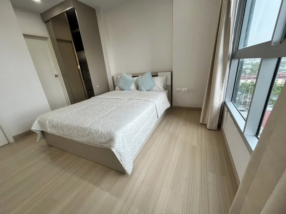 For sale/rent Supalai Park Talat Phlu Station, ready to move in, high floor, fully furnished, reserve now.