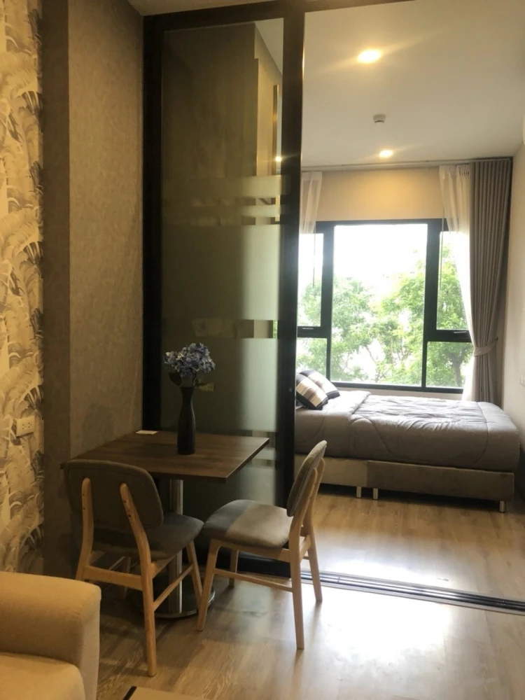 For sale/rent: Knightsbridge Kaset Society, ready-to-move-in unit, fully furnished. Book now!