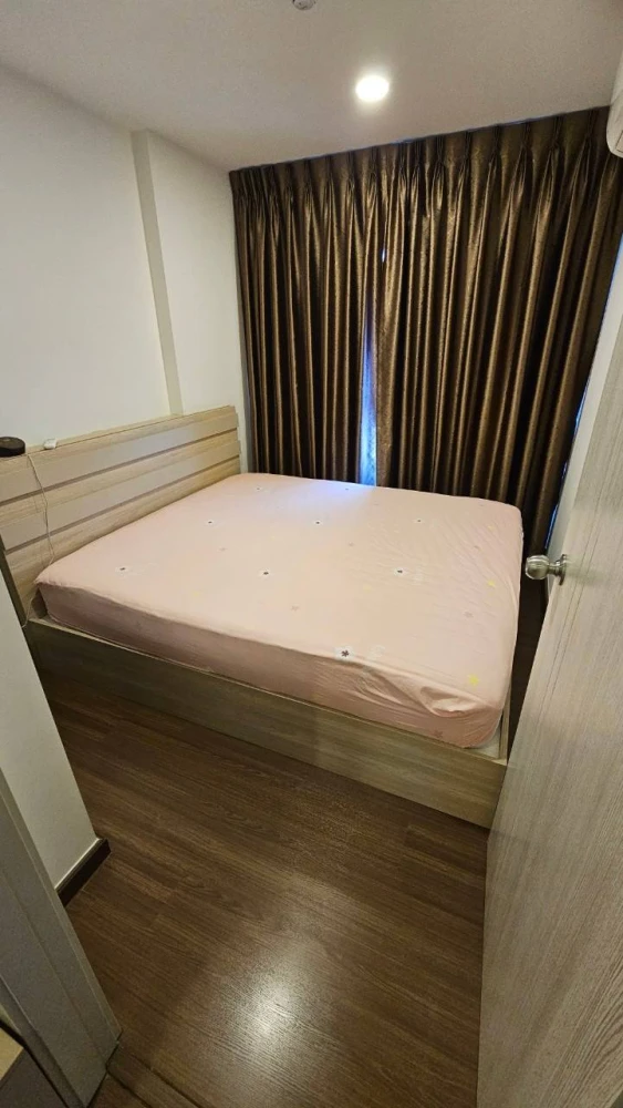 Condo for sale or rent, Chewathai Hallmark Charan 13, ready to move in, good built-in furniture, hurry and reserve now.