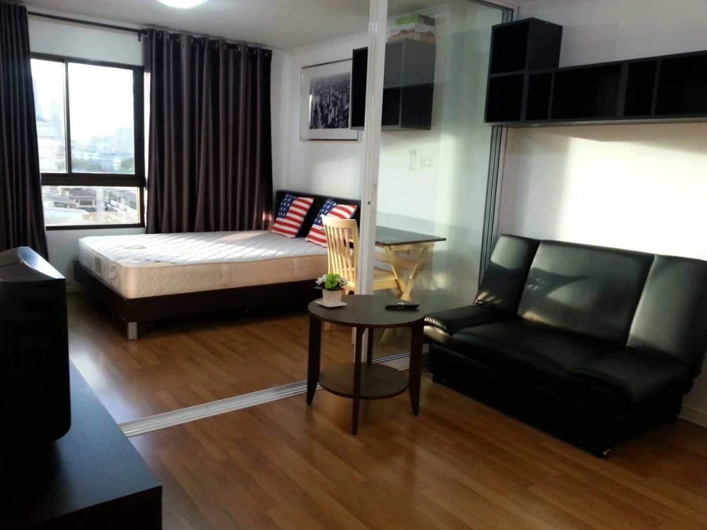 Condo for sale, Lumpini Place Narathiwat 24, separate rooms, well-divided zones, best price, book now.