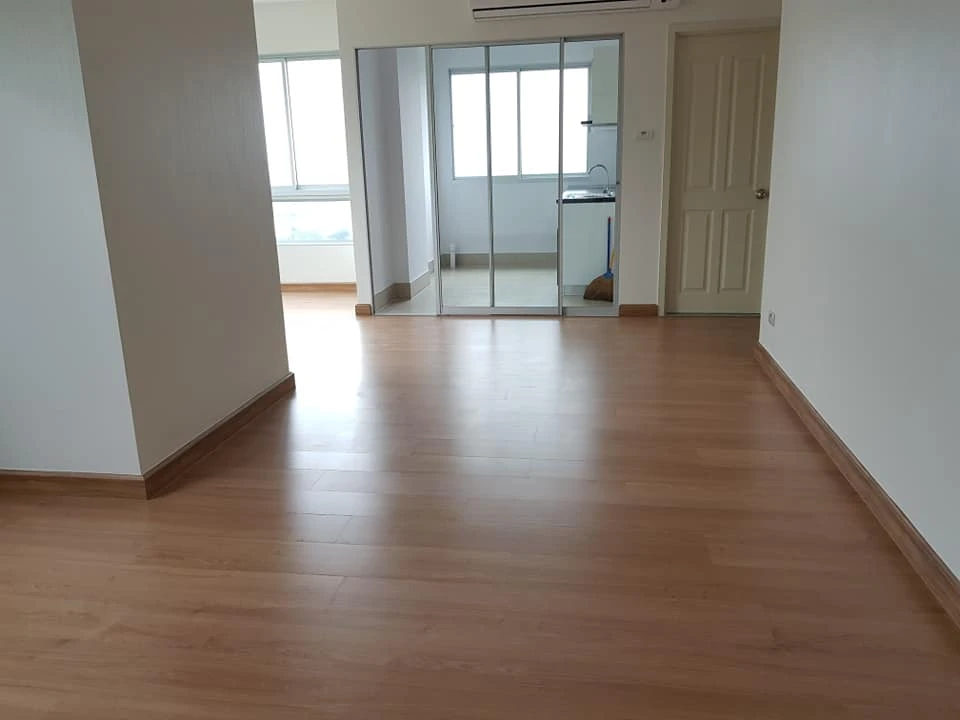 Condo for sale, Supalai City Resort, Phra Nang Klao-Chao Phraya Station, high floor, Chao Phraya River view, spacious room, comfortable, hurry and boo