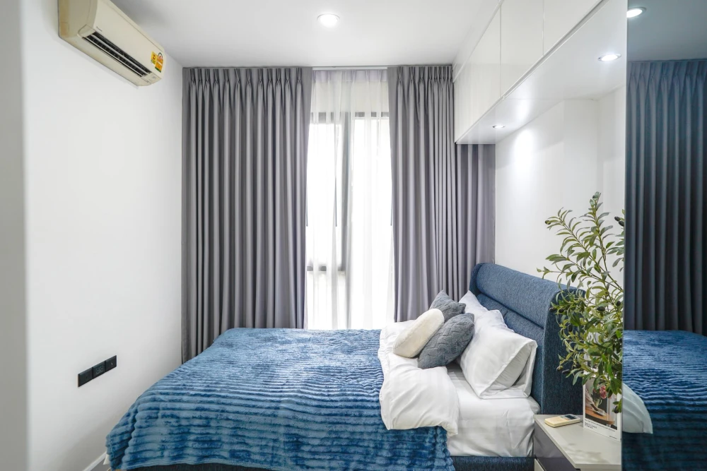 Condo for sale: The Niche Pride Thonglor-Phetchaburi. Fully furnished and ready to move in. White tone. Great price. Come and own it today!