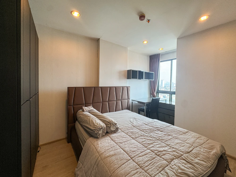 For sale: Condo Ideo Sathorn-Tha Phra, type 1 bedroom, ready to move in, buy now, don't wait.