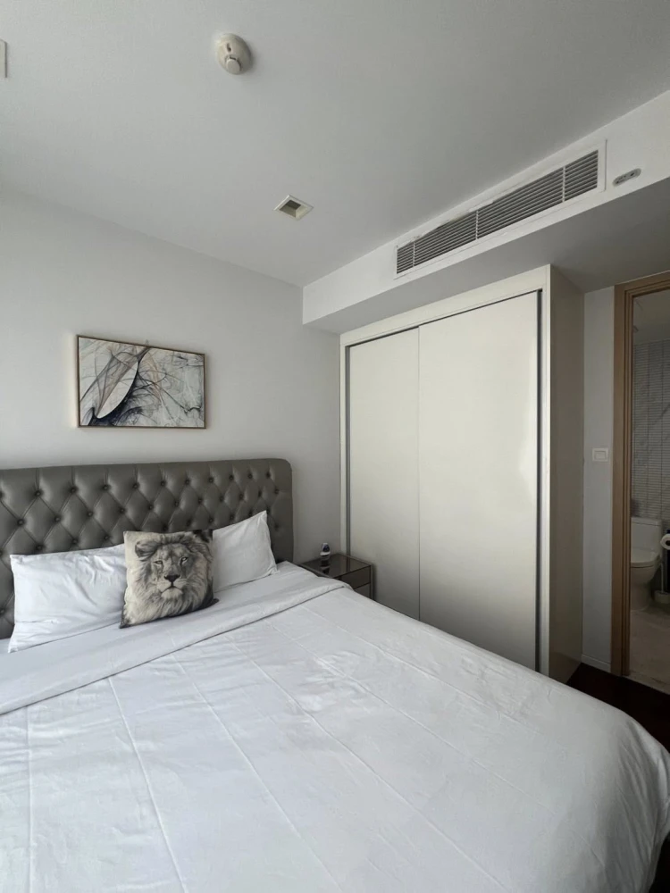 Condo for sale: Hyde Sukhumvit 11, a nice room, fully furnished + appliances included, a nice corner room, hurry and reserve now!