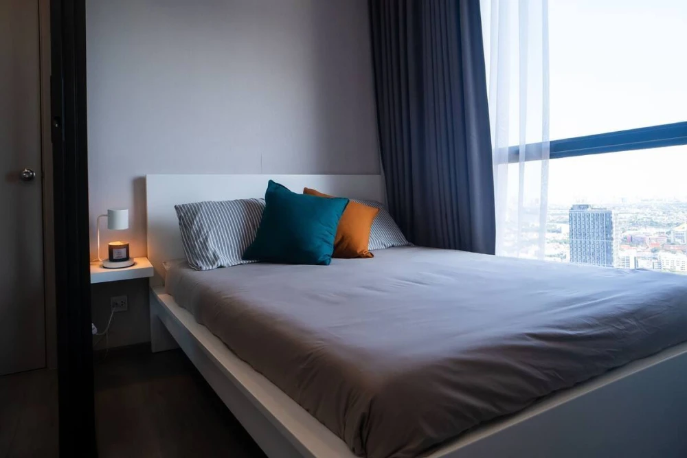 For sale: Politan Aqua Condo, nice room, high floor, fully furnished, just bring your bags++