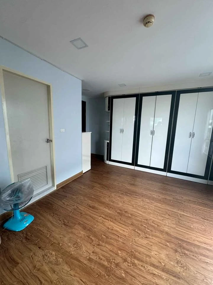 For sale: Casa Condo Ratchada-Tha Phra. Nice room, spacious, comfortable. Reserve now!