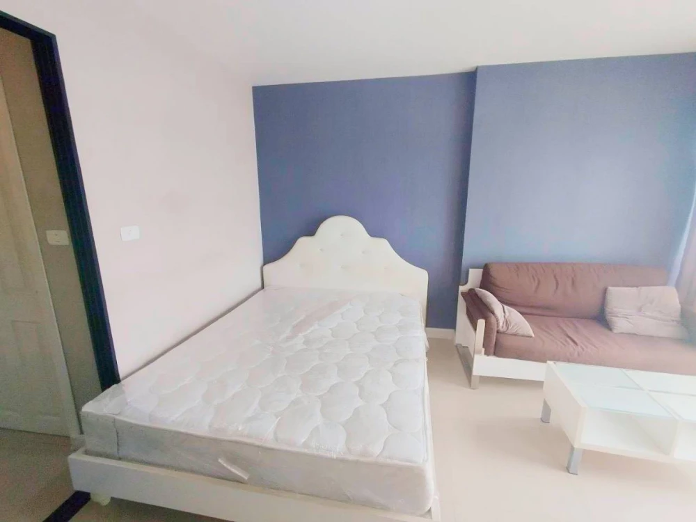 For sale: Casa France at ABAC Bangna. Beautiful view, close to all amenities, ready to move in!