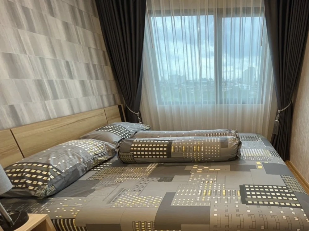 For sale: Chewathai Hallmark Lat Phrao-Chokchai 4, Building B, 8th floor, fully furnished, ready to move in.