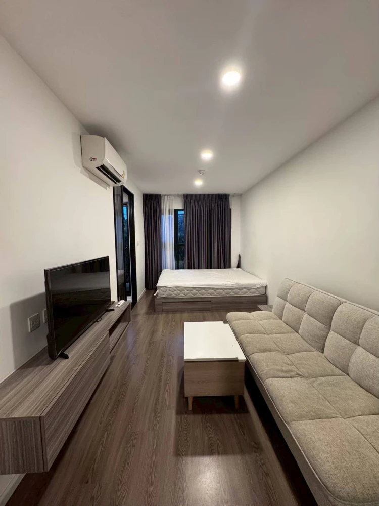 Selling rent The Origin Phahonyothin - Saphan Mai, Studio room with walk-in closet, offering a beautiful garden view. Book now!