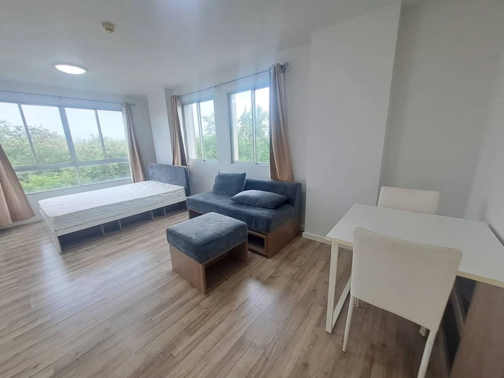 For sale: D Condo Campus Rangsit Phase 2, corner unit, 30.08 sq m. Full amenities. You can't resist!