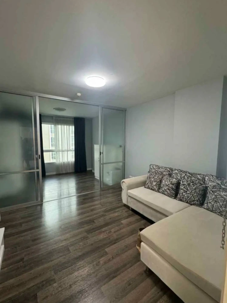 For sale, Dee Condo Sukhumvit 109, 6th floor, Building A, with furniture and electrical appliances, ready to move in, cool and comfortable, hurry and