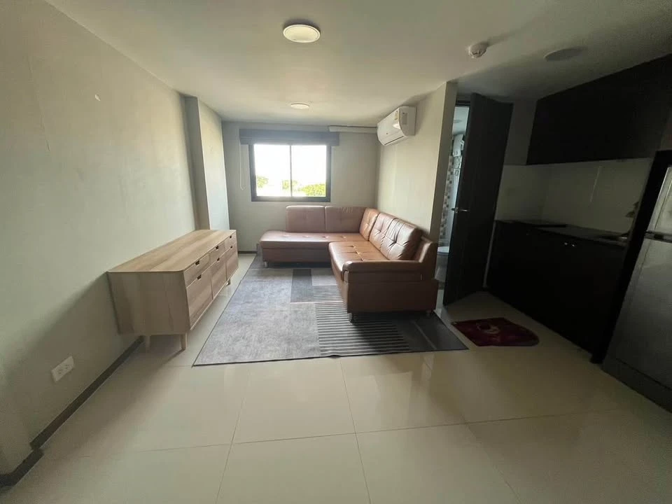 For sale: T Gold Condo Lat Phrao 93, 2-storey room, built-in kitchen, multipurpose area. If you don't reserve, you'll really miss out.