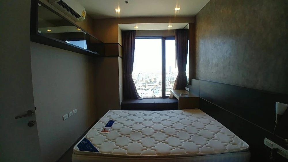 For sale: Nine by Sansiri, 17th floor, fully furnished and equipped with appliances. Reserve now, don't wait.