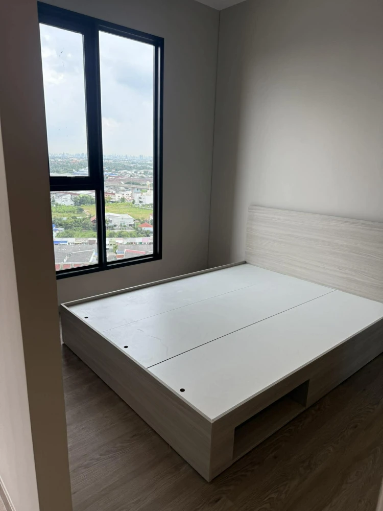 Plum Condo New West Bang Yai for sale. Fully furnished unit on a high floor with good ventilation. A great place to live! Book now!