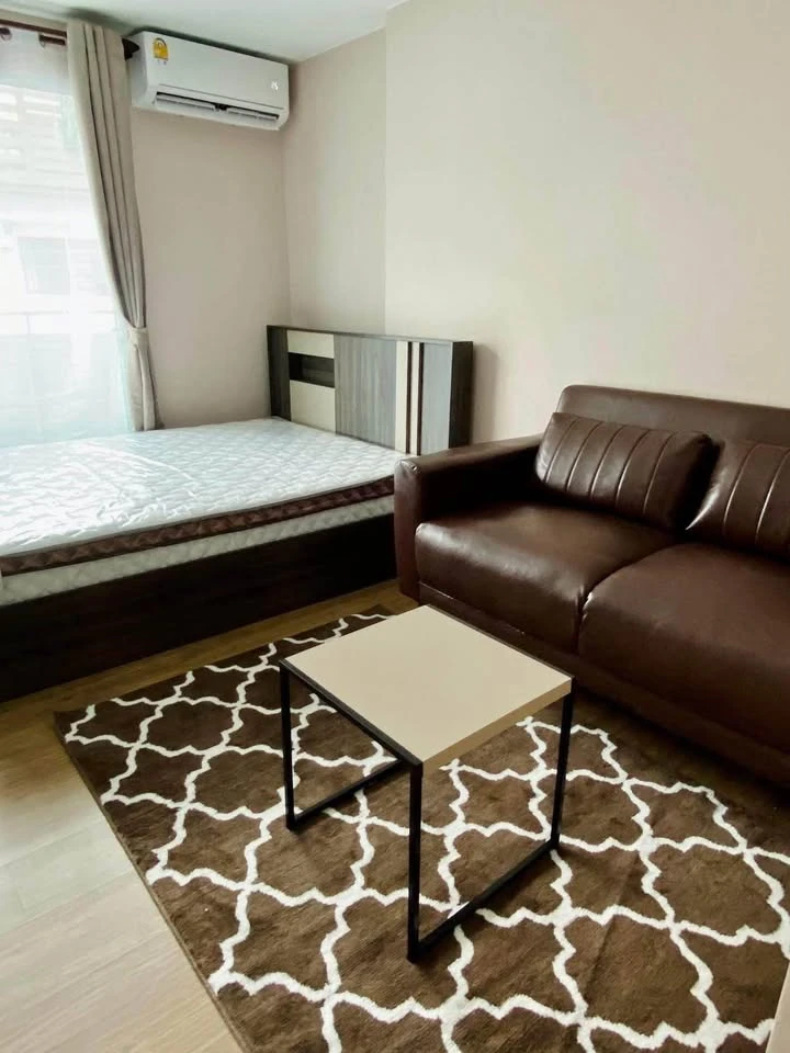 Plum Condo Phaholyothin 89 for sale. High floor, unobstructed view, good ventilation. Clean and in good condition, ready to move in.