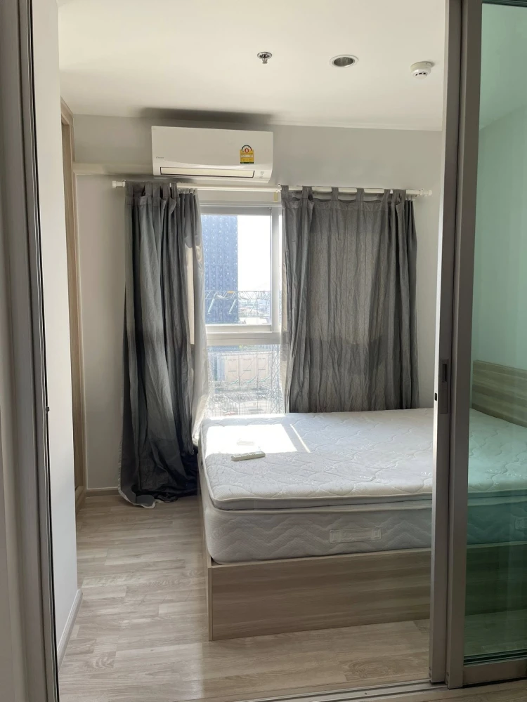 Plum Condo Ramkhamhaeng Station for sale. Ready to move in, high floor, fully furnished. Book now!
