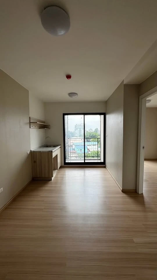 For sale: Plum Condo Chaengwattana Station, open view, not blocked by other buildings, private, those who like to decorate their rooms must not miss.