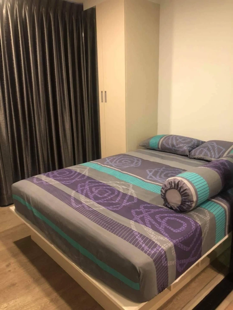 Selling a nice unit at Pause Sukhumvit 103. Low floor, fully furnished. Book now!
