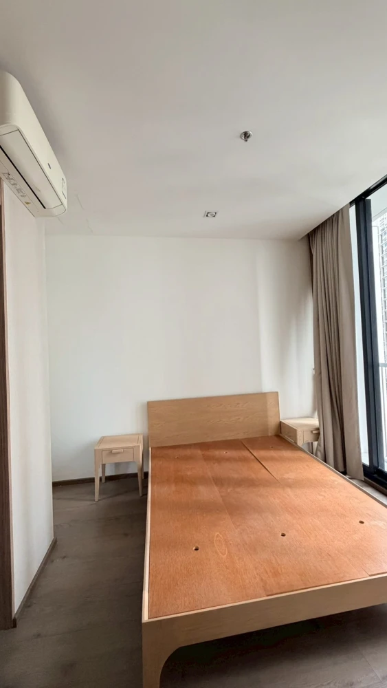 For sale: Park 24 Origin Phrom Phong, 2-bedroom corner unit. Enjoy comfortable sleep all day long. Fully furnished and ready to move in.