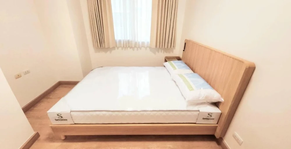 For sale: My Condo Sathorn-Taksin, spacious room, comfortable living, complete facilities, don't miss out on booking now!!