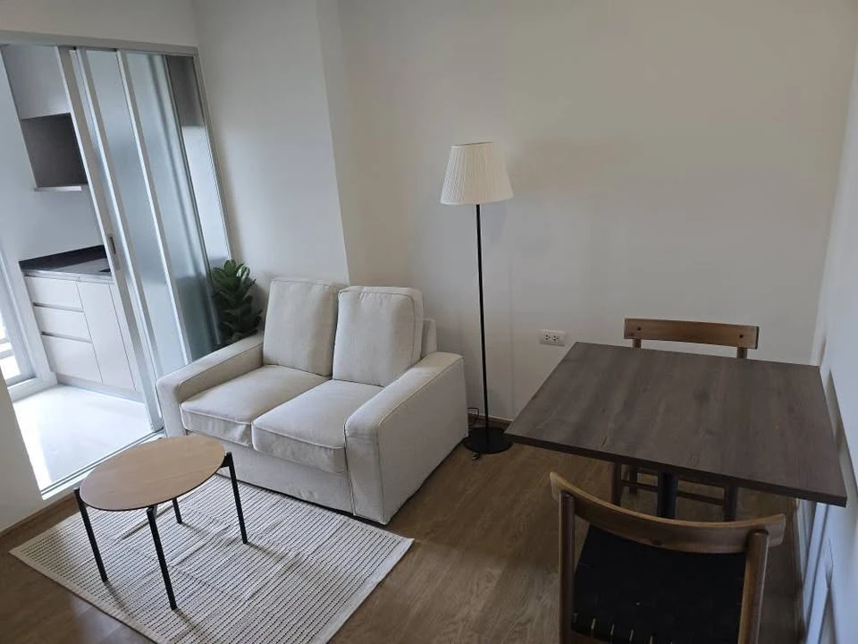For sale: U Delight Ratchavipa, ready to move in, fully furnished, quiet atmosphere! Hurry and book now!
