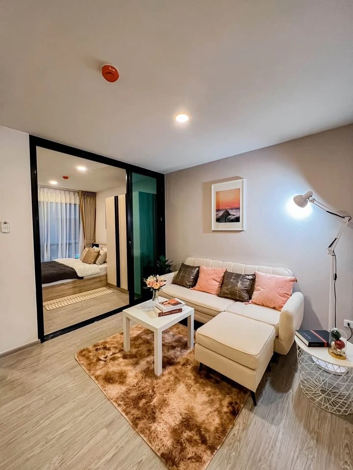 For sale: Rich Phahonyothin 52, 2nd floor, beautiful room, fully furnished, worth living in, reserve now, don't miss out, hurry!