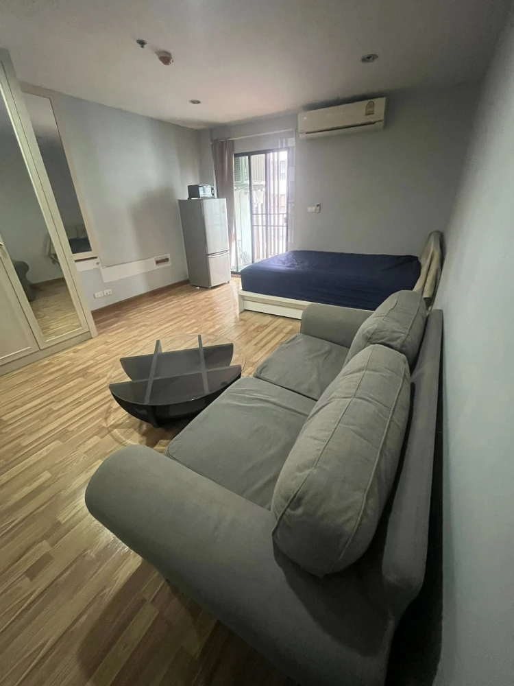 For sale: Regent Home 15 Chaengwattana, 7th floor, Building B, fully furnished, first come first served.