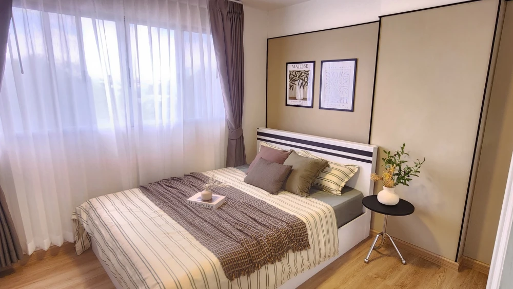 For sale: Lumpini Center Nawamin, decorated in a luxurious modern style (pictured). Fully furnished, like getting a new condo. Condo in the heart of t