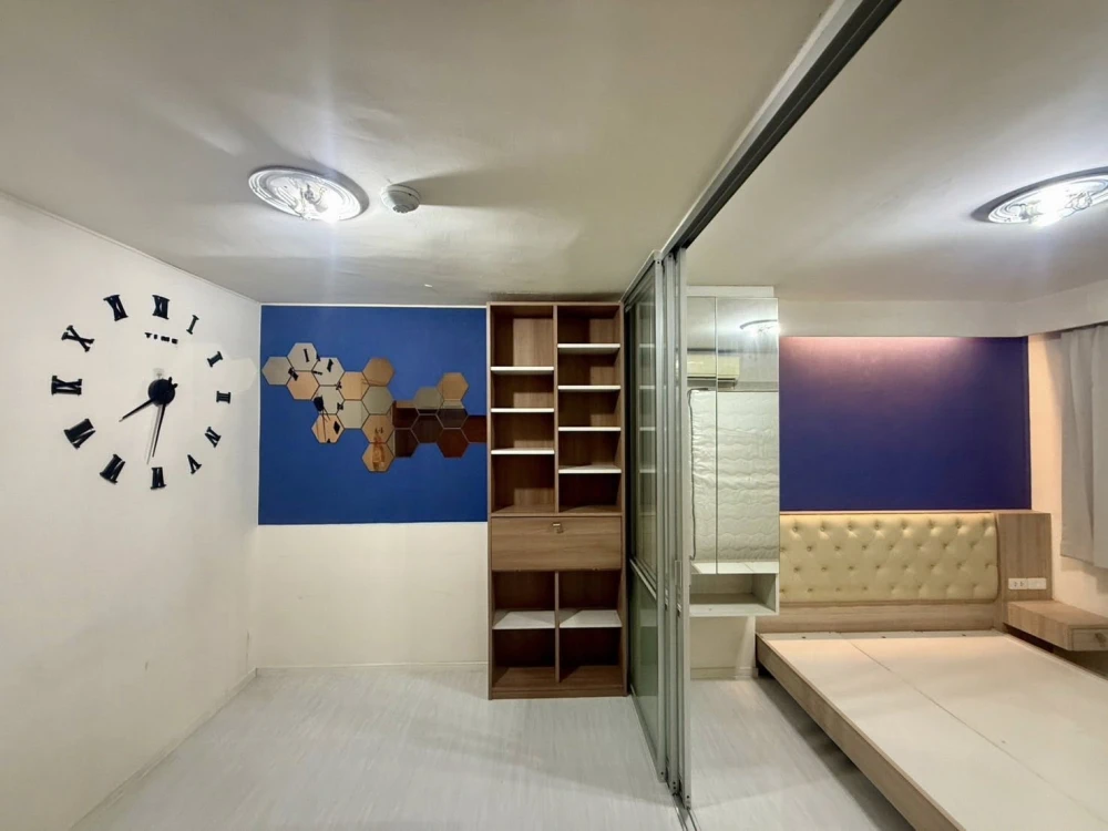 For sale: Lumpini Condo Town Chonburi - Sukhumvit, 1 bedroom, 1 bathroom. Coordinated interior design, great location. Book now!