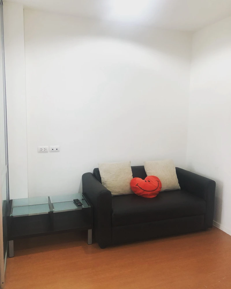 For sale: Lumpini Condo Town Ramintra-Lat Phrao, room in good condition, garden view, quiet, shady, not noisy, fully furnished, must book.