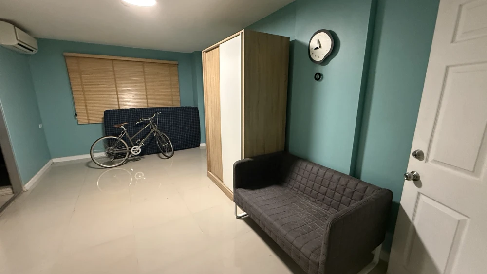 For sale: Lumpini Town Bodindecha-Ramkhamhaeng, Studio room, high-quality tile flooring, ready to move in.