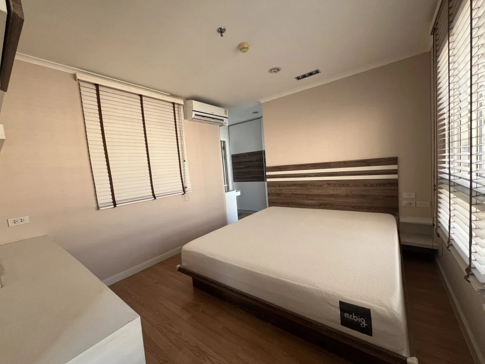 For sale: Lumpini Park Pinklao, combined units, spacious area, perfect function, high floor, beautiful view, fresh air, must book.