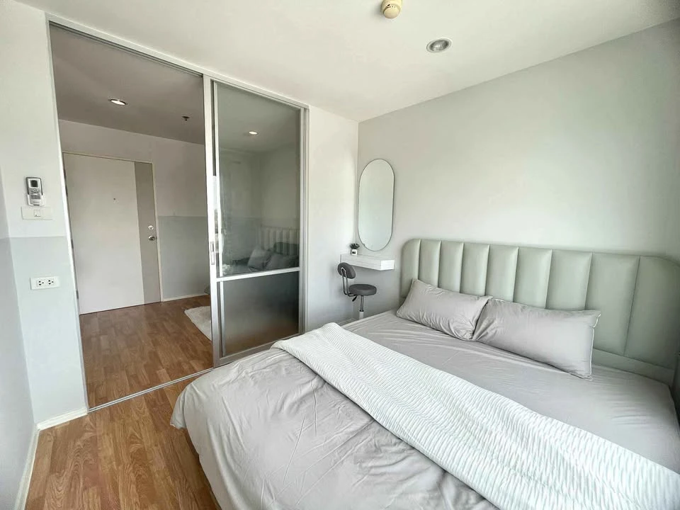 For sale: Lumpini Ville Nakhon In-Riverview, Building A, 7th floor, with a clear, comfortable view, ready to move in, fully furnished.