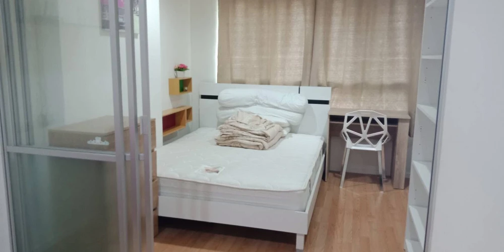 For sale: Lumpini Ville Naklua-Wongamat, 7th floor, Building B, sea view, fireworks visible, fully furnished. Don't miss out!