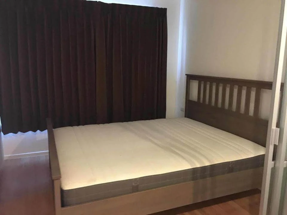 Selling a condo at Lumpini Ville Ramkhamhaeng 60/2. Includes TV, refrigerator, and all necessary appliances. Ready to move in!