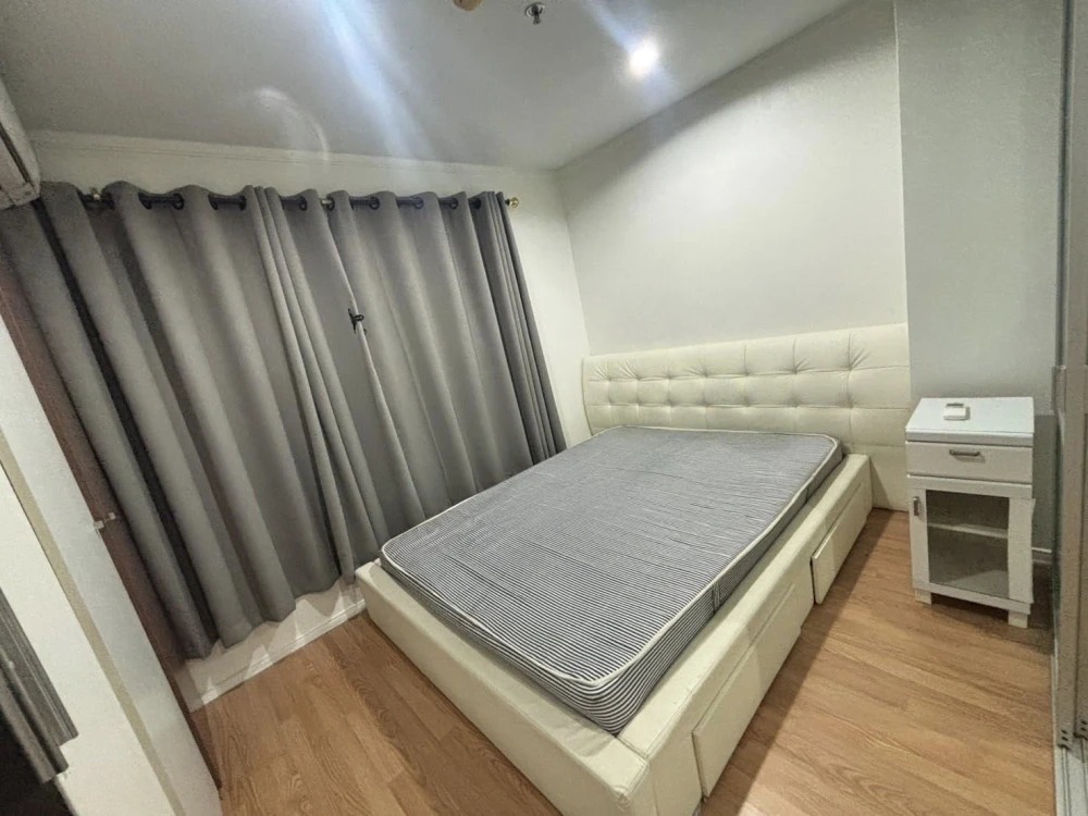Selling a corner unit at Lumpini Ville Lasalle-Bearing, offering privacy. Features high-quality built-in furniture. Book now!